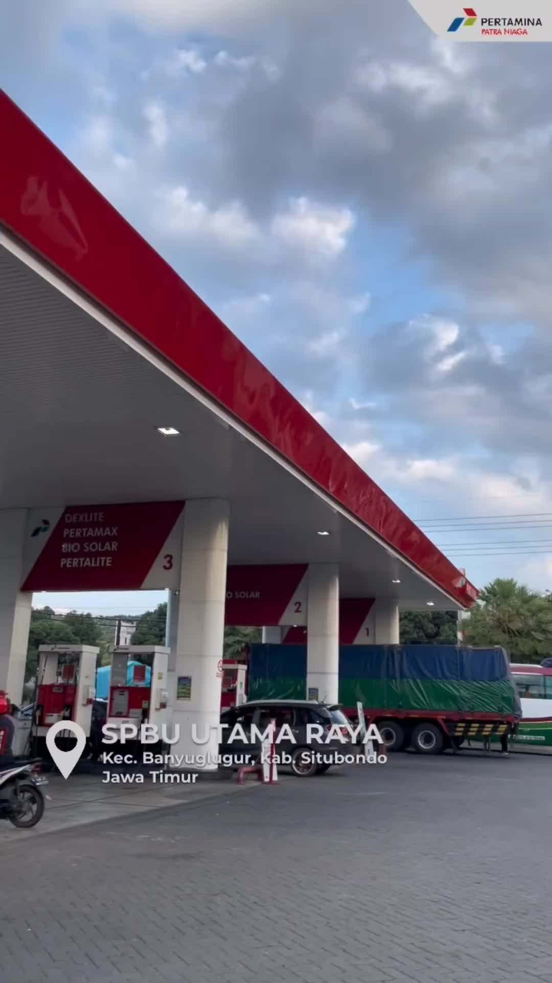 Pelan-pelan, Pak Supir ✋🏻🚙 🚗 🛻 Ini ada SPBU yang jadi andalan banyak orang.