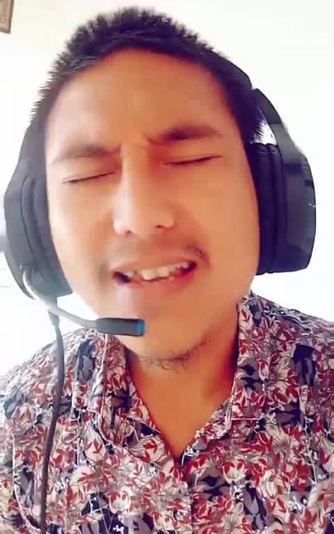 saya Cen Kikuk berasal dari Kota Prabumulih (SUMSEL) ingin coba menyalirukan hobi bernyanyi #OnlineAuditionRisingStarIndonesiaDangdut