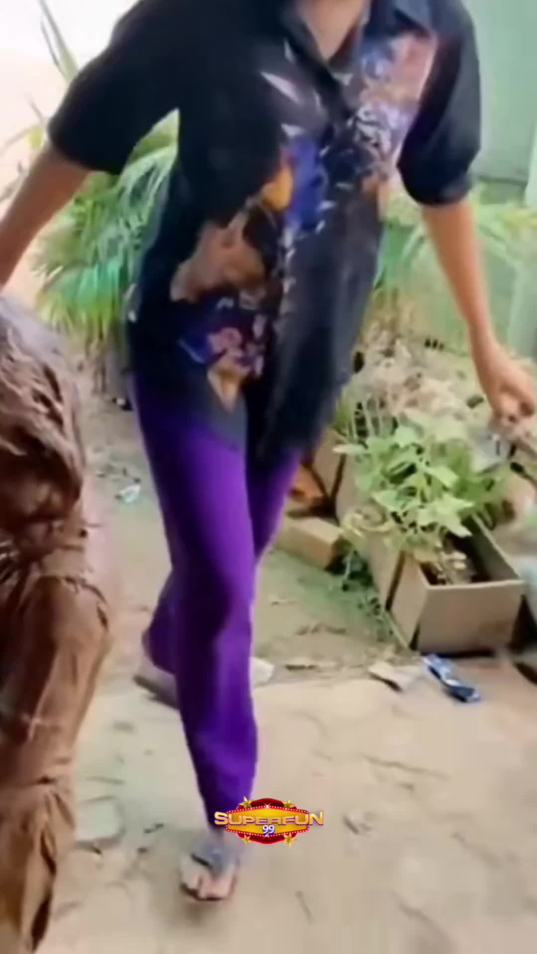Adeknya Siapa Nih?