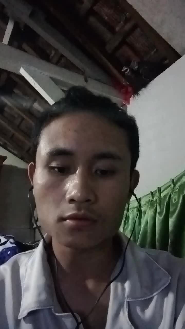 nama:misbahsabiran:umur17tahun:tinggal dibanding:nomortelp081318659315