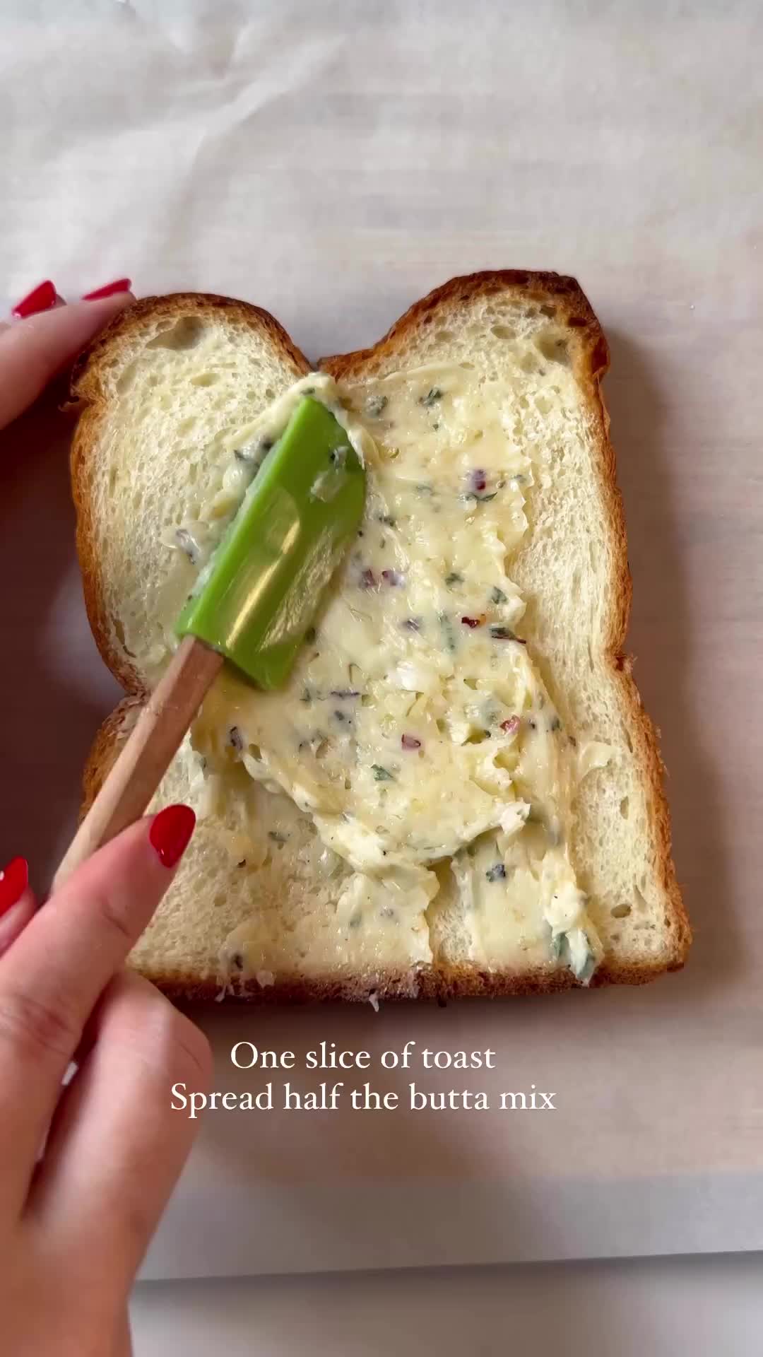 How to make Korean Garlic Bread at home