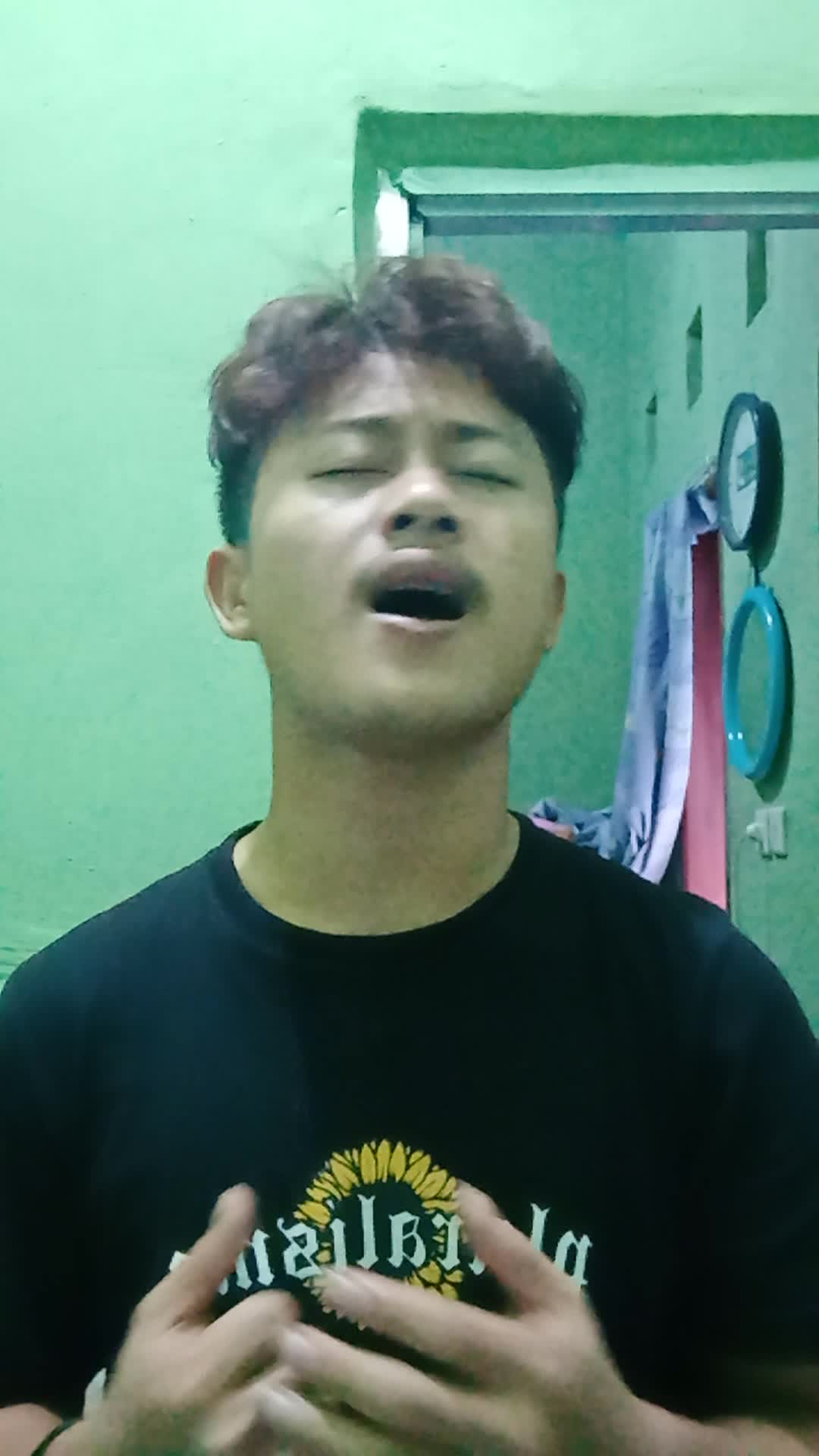 XFI2021 SOLO EKIK SULISTIAWAN 19 TAHUN YOGYAKARTA PADA SATU CINTA 