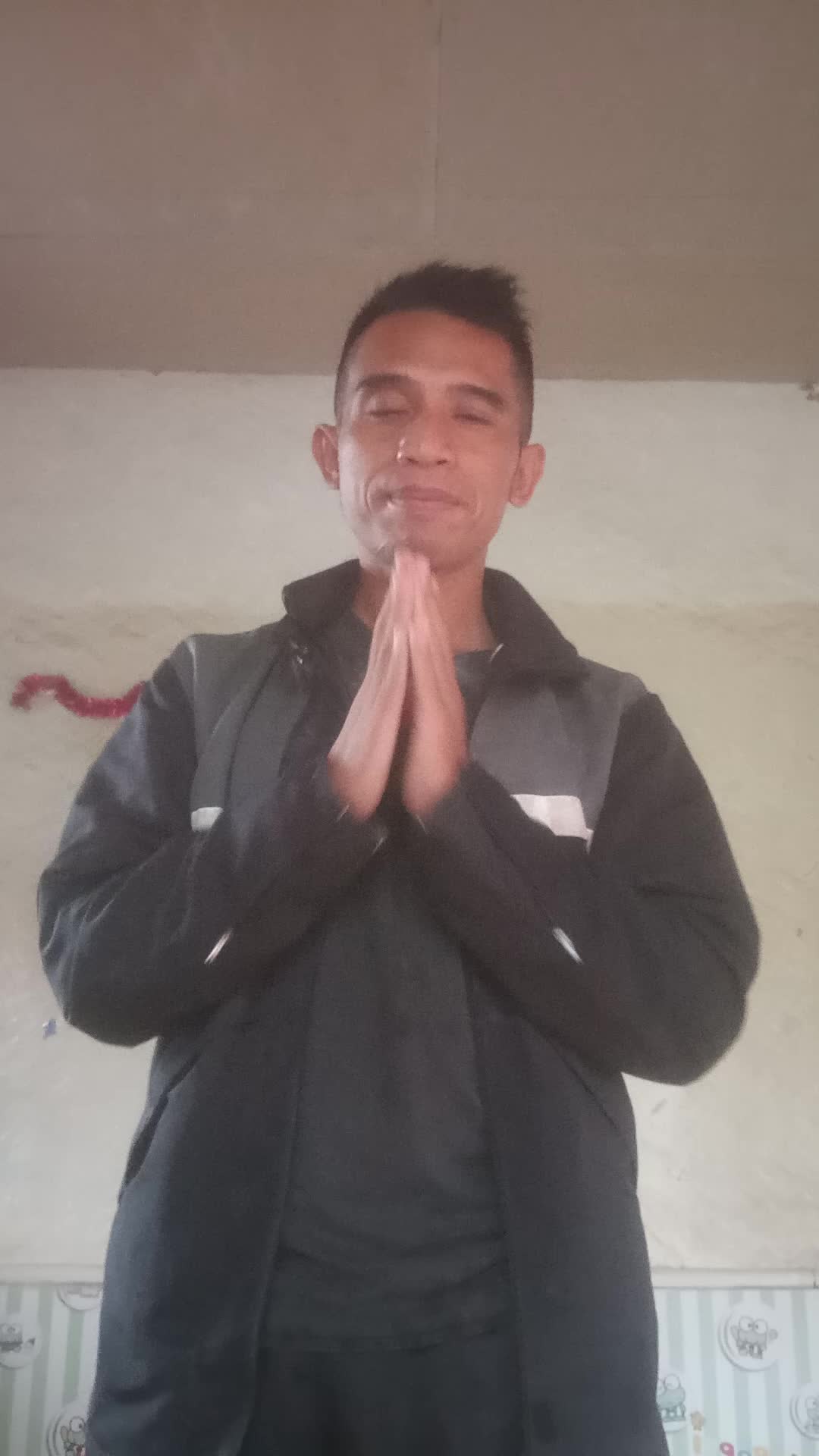 peserta audisi online rising star dangdut Indonesia Diaz cirebon