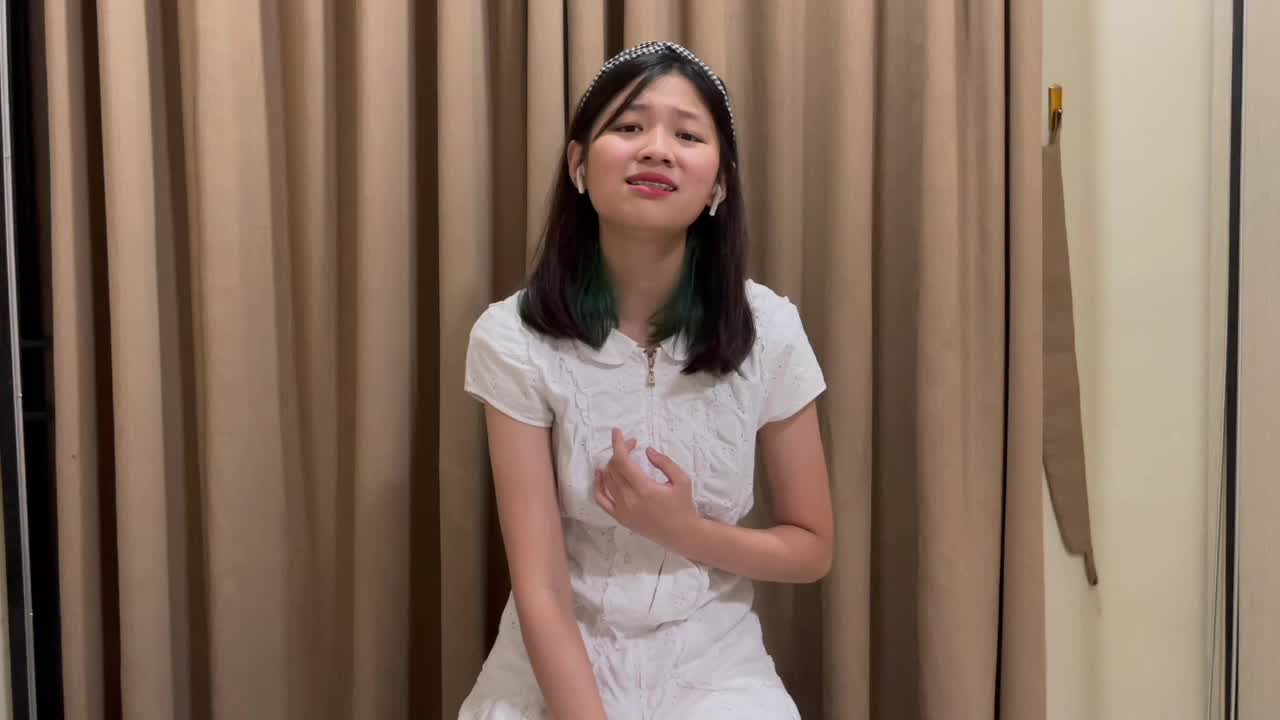 Kumau Dia-Alexandra Michelle (14thn), Jakarta. Wish me luck. #TOP50SHOWMEYOURVOICE #TOP50SMYV #SMYV #Kumaudia #andmesh