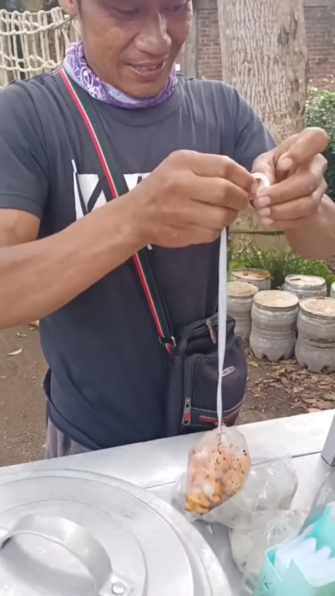 bisa dikalungin nih cilok