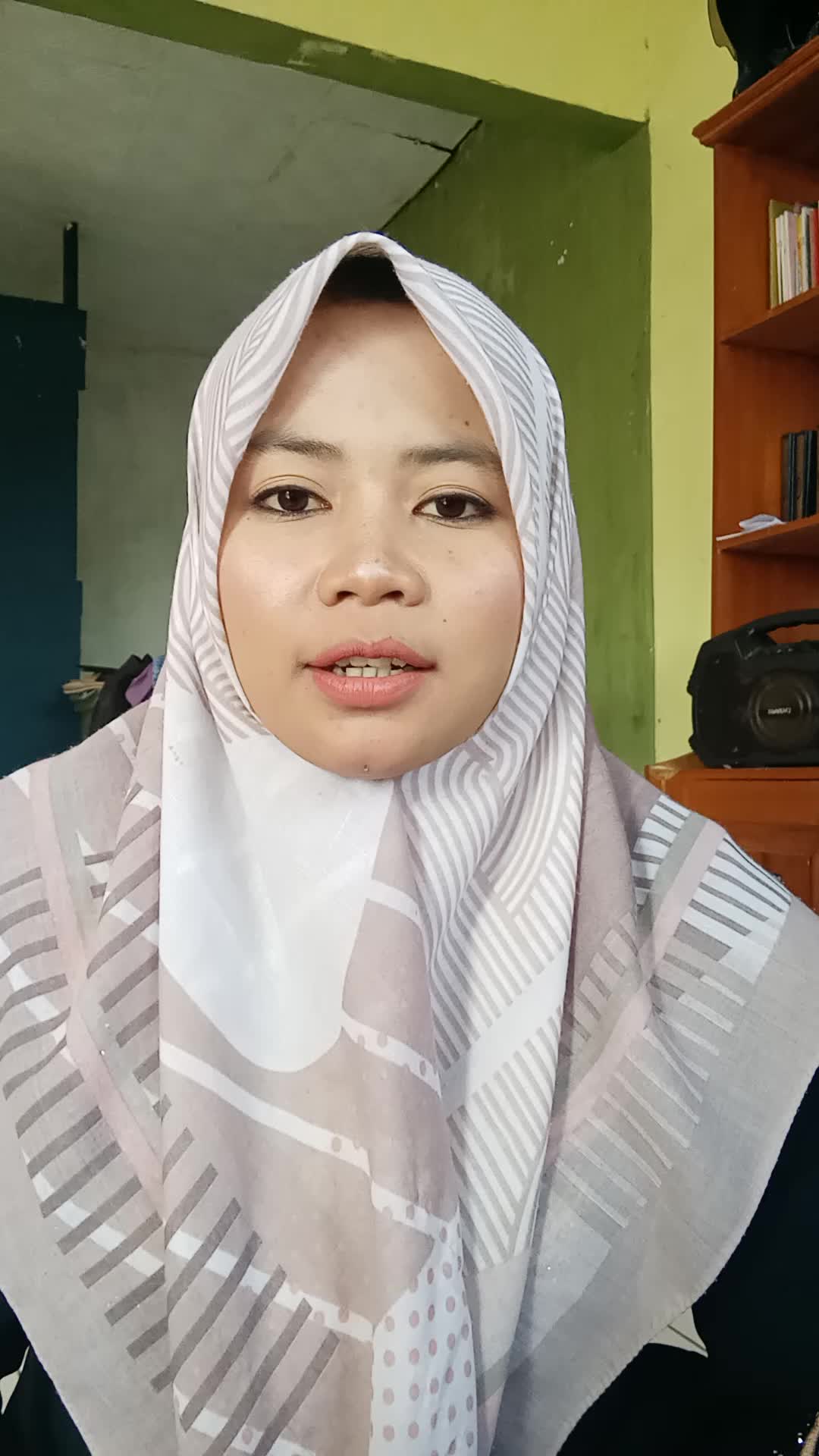 video perkenalan