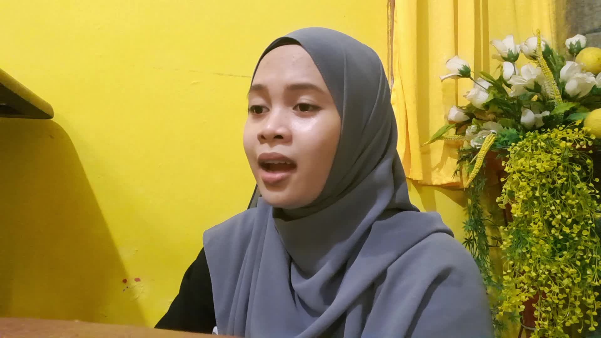 AISYAH PUTRI ANGGRAENI_19 TAHUN_MAKASSAR_AL WABA-ASSALAMU'ALAIKA