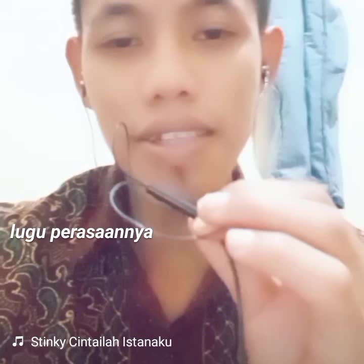bissmillahiramanirahim mohon dukungan dgn cara vote sebanyak mungkin.. semoga menghibur aminnnn#SHOW ME YOUR VOICE