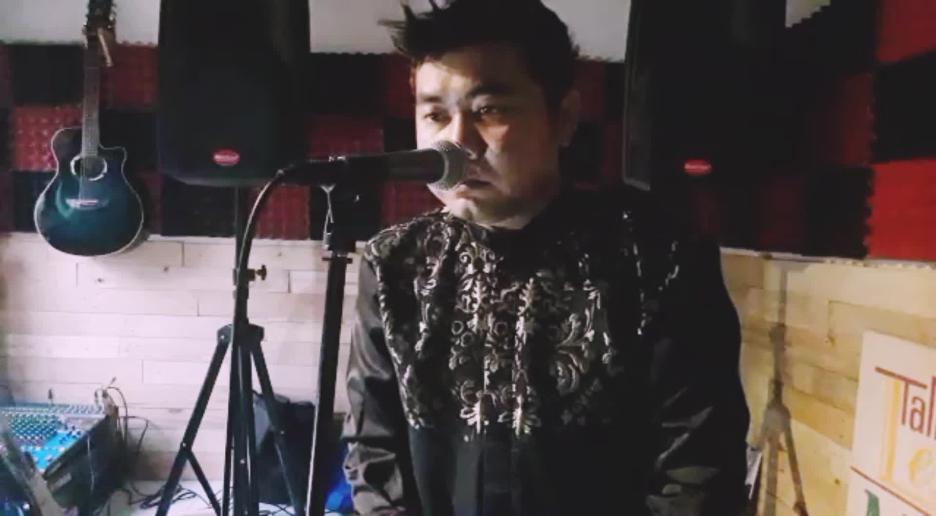 Apriana_28_subhanallah merinding menyentuh sekali sebuah lagu Rapuh(opick)_kota tangerang#voiceoframadangtv#rcti+