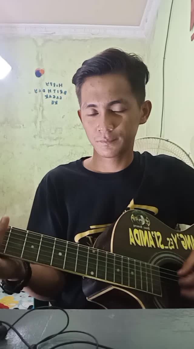 Audisi Online
VOICE OF RAMADHAN 2021 #voiceoframadangtv

JUDUL LAGU : La Tabkia Soghir

Nama : Moh Azhar