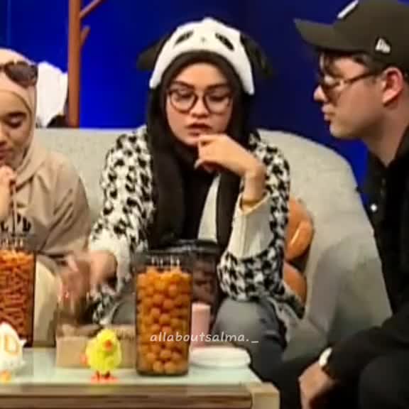 orang cakap tak nak, tak nak lahh jangan kacau