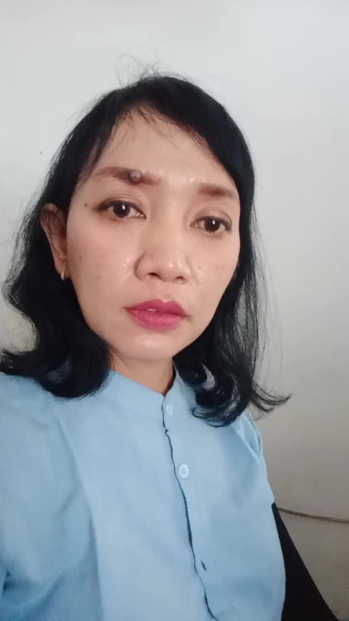 HARUSNYA ZARA SADAR DIRI