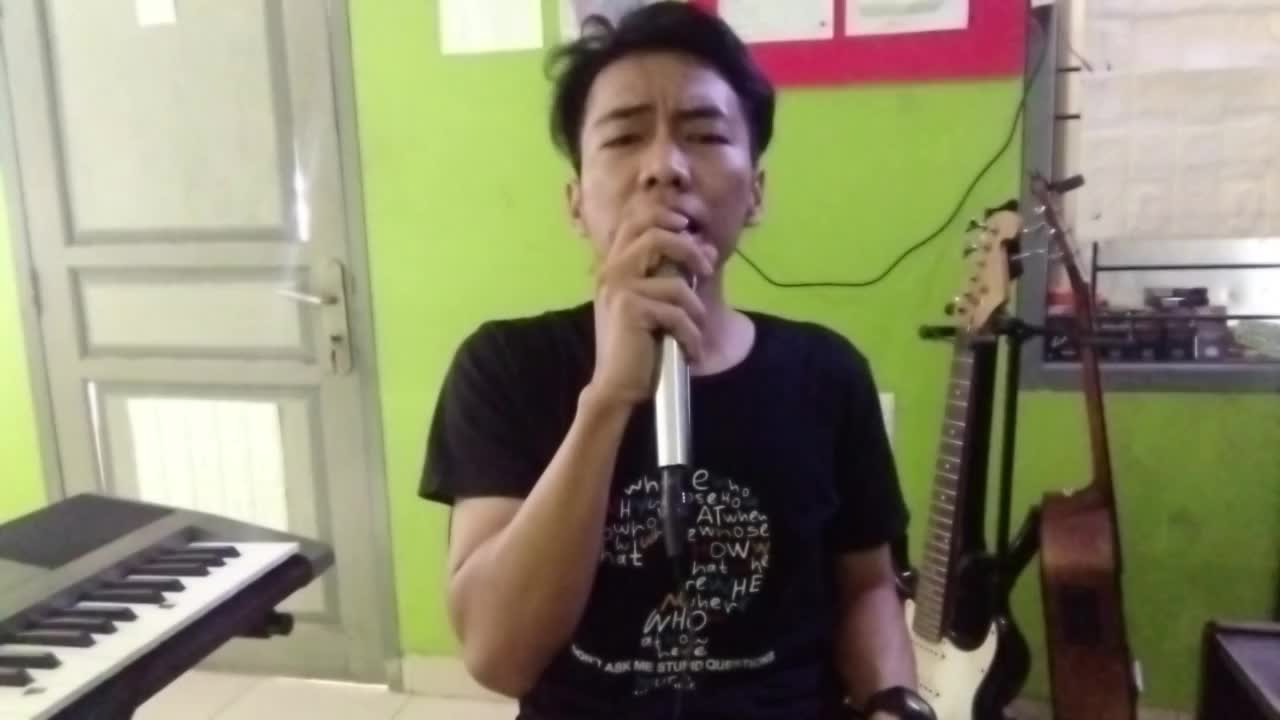 #voiceoframadangtv #voiceoframadhangtv ....Hadad Alwi Ummi - Opick Bila waktu telah berahir - Vote like koment - choco wahyu