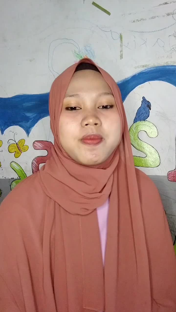 Hidayatul musyarofah. 24 tahun. pesawaran Lampung. operator sekolah paud. hobi sholawat. judul lagu : lailahaillallah.#voiceoframadangtv