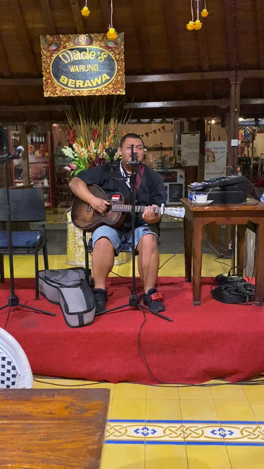 Judul lagu ‘Happy’ band Mocca 