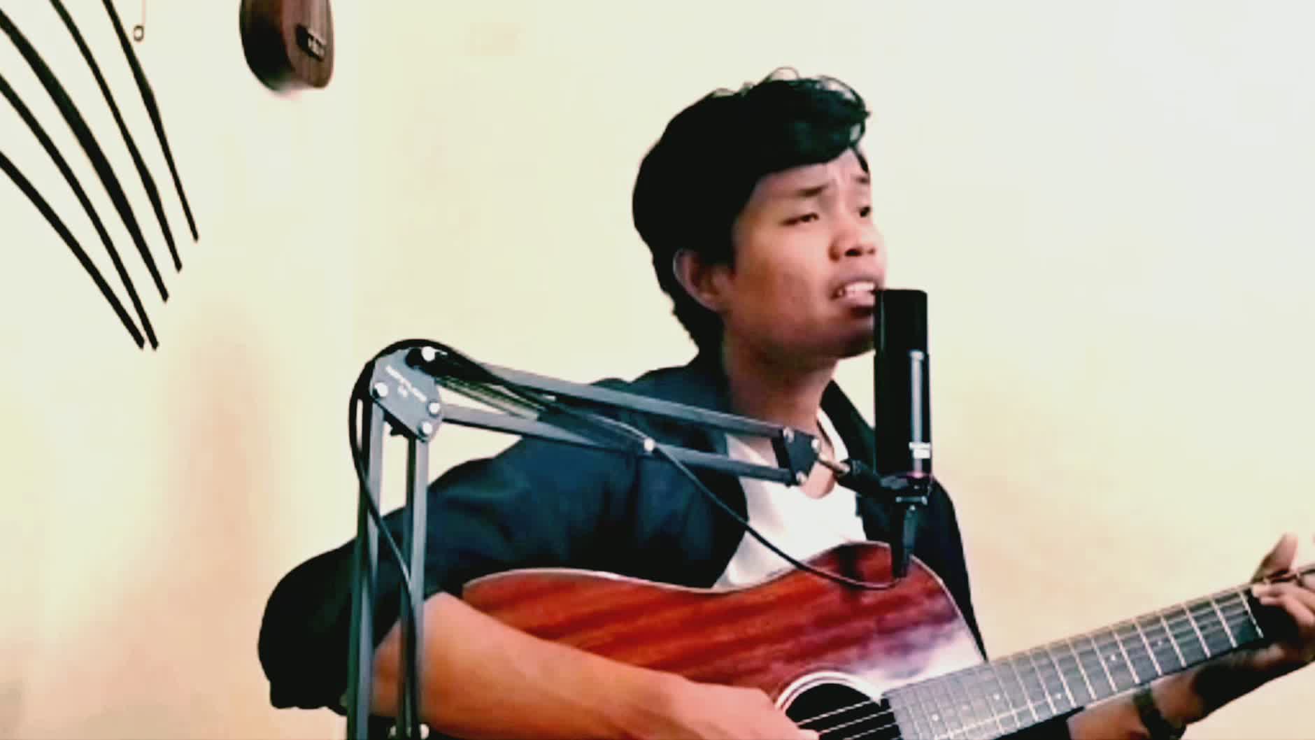 IDOL XII NAMA Ardiansyah USIA 24 KOTA DOMISILI Jakarta timur lagu Rinto Harap ayah
