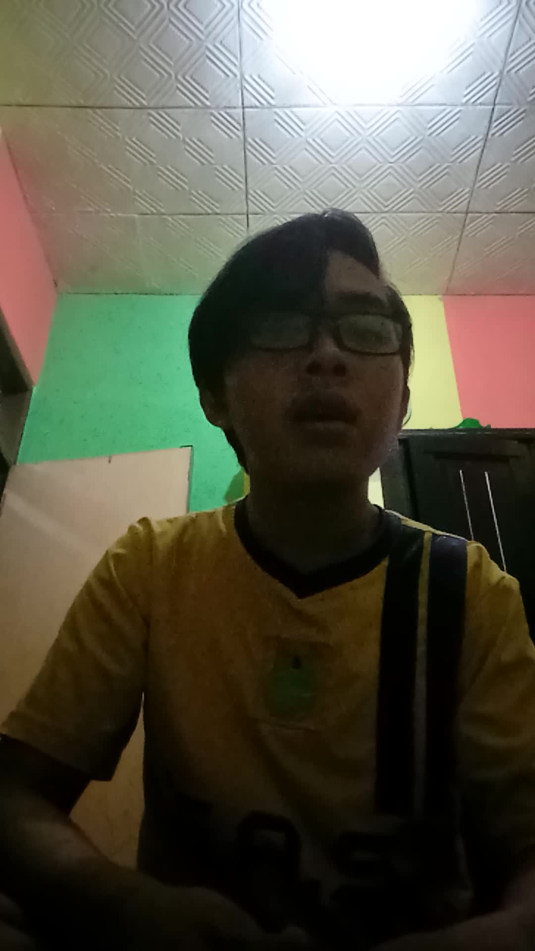 XFI2021 Nama AsshiddiqSalmanMustaqim umur 22 tahun asal dari bandung menyanyikan sebuah lagu dari band blackout yang berjudul selalu ada