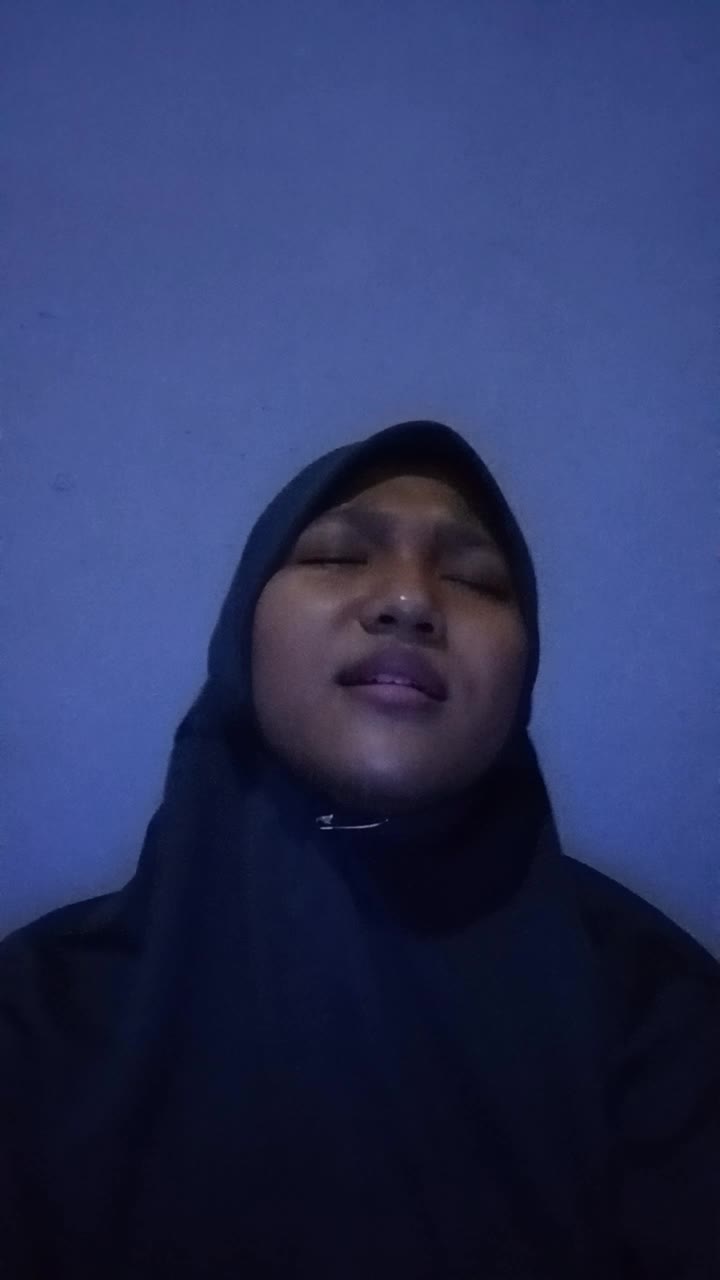 assalamualaikum Nama saya Rindiyani Fatikasari umur 15 tgl dikota Tangsel hobi bernyanyi,menggambar dan berenang.☺️