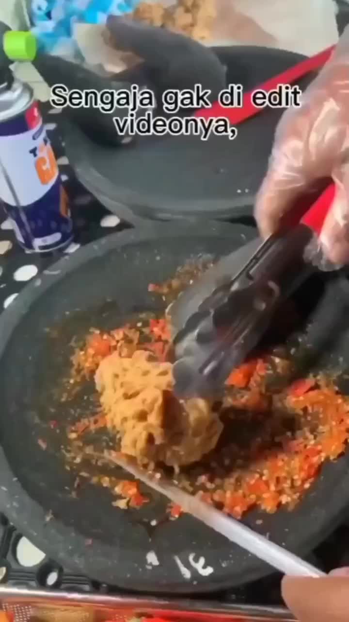 Ini Baru Beneran Ayam Geprek