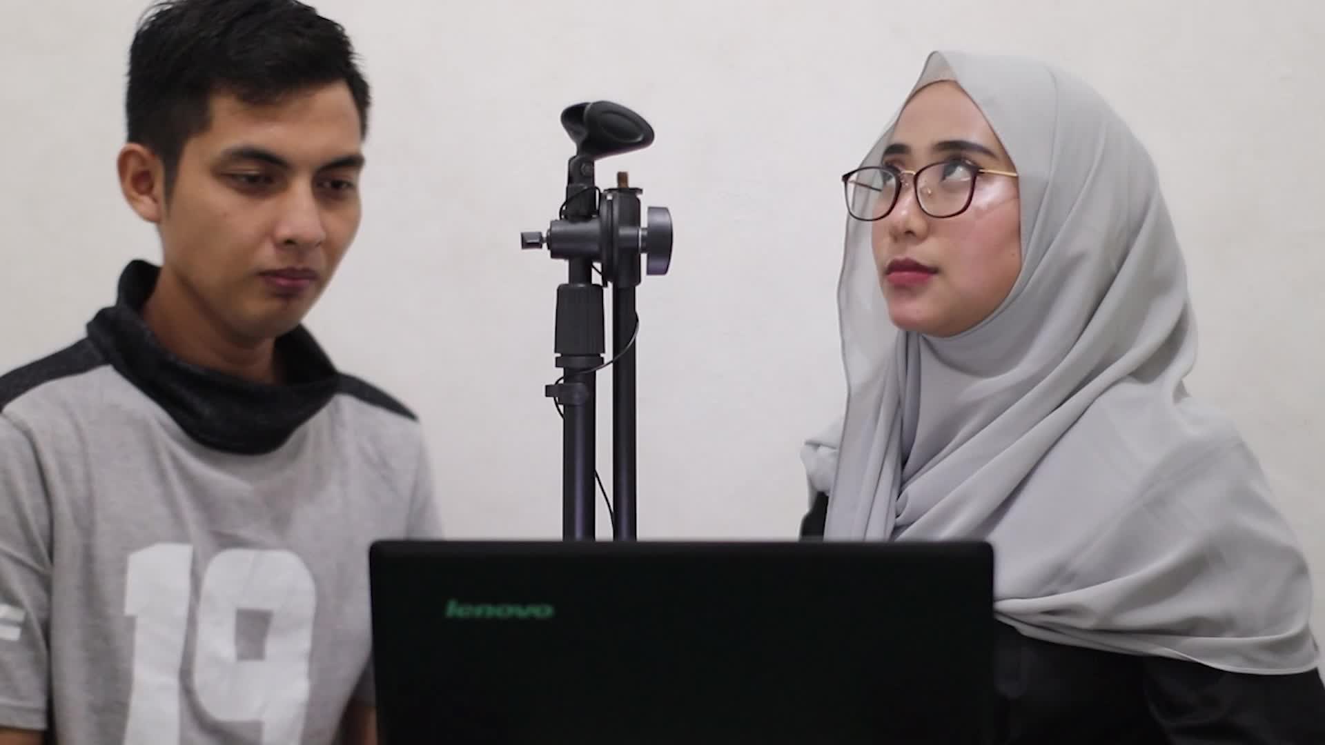 Duet Pasangan Halal | Hasbunallah - Mesut Kurtis|