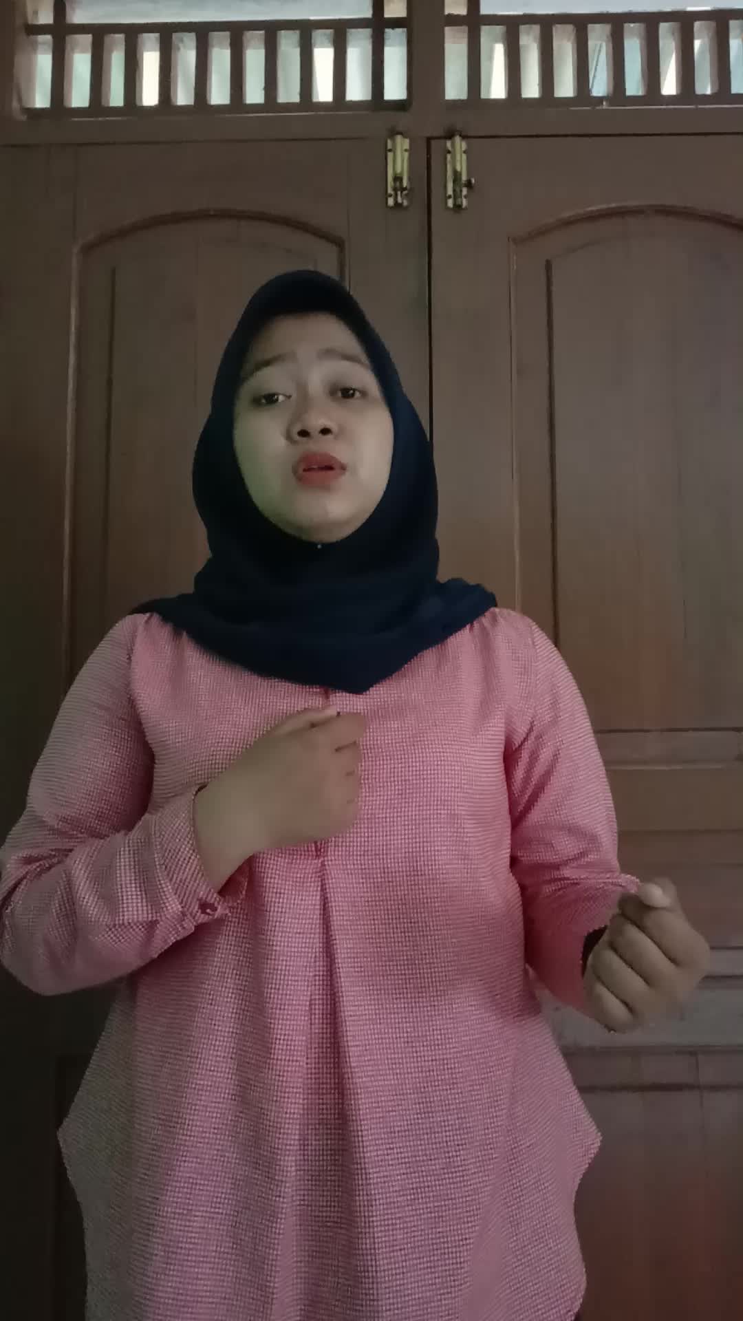 Bismillahh,Halo semua saya Mayang ,usia 16 th,,Dari kota Purwokerto ( Jawatengah),Semoga Lolos Amin#AUDITIONRISINGSTARINDONESIADANGDUT.