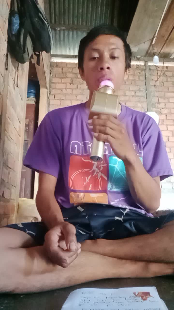 Add Title or Description nama Herman susanto  tinggal di Sarolangun Jambi ingin mengikuti audisi devoice no hp 089512244443 like comen ya