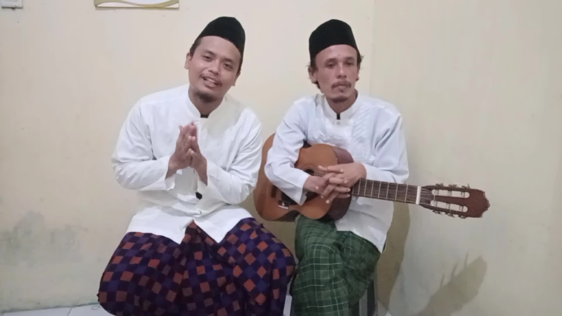 bismillahirrahmanirrahim asalamualaikum nama hidayatulloh, umur 26th, asal kota Bandar lampung, Maher Zein Ramadhan  #voiceoframadhantv