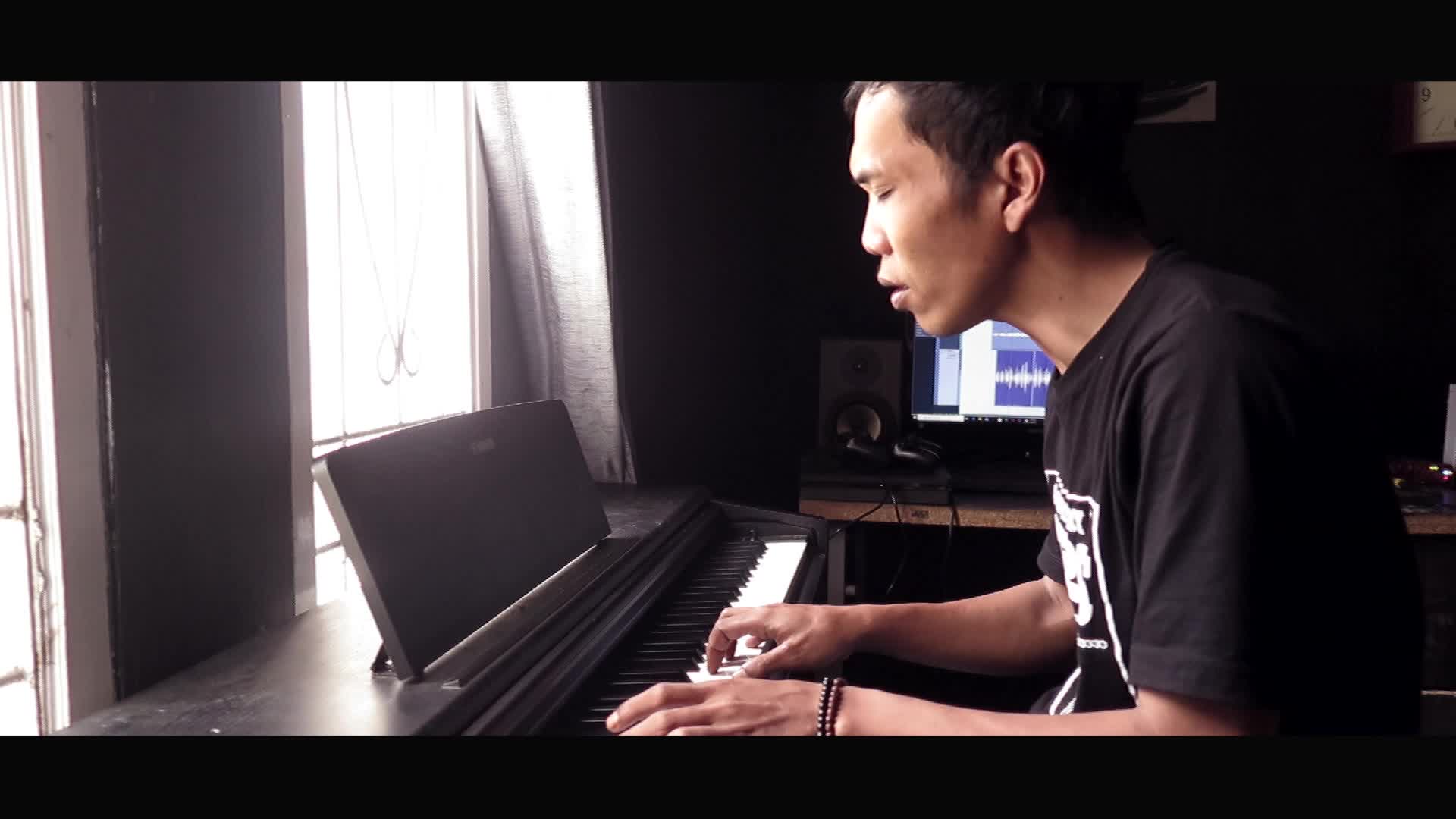 melukis senja - b doremi cober by zhal my youtube chanel      (zhal cover official)