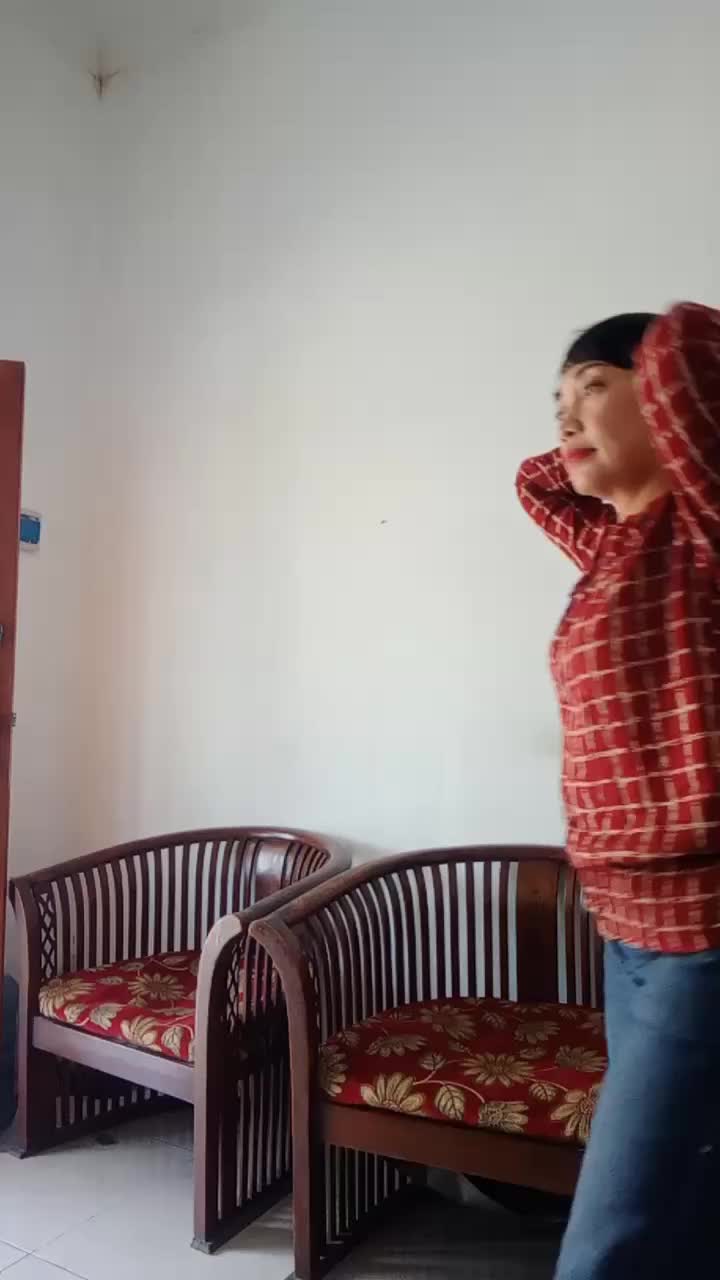 NYARI MAS NINO