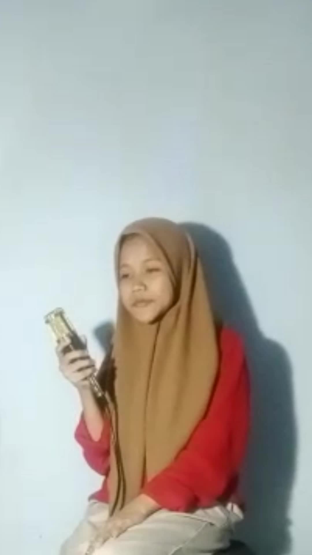 KDI 2021 Nama : Sarmila , Asal Daerah : kota bau-bau_Kab. Buton, Umur : 17 thn, judul lagu : Hadirmu bagai mimpi#onlineAuditionKDI2021