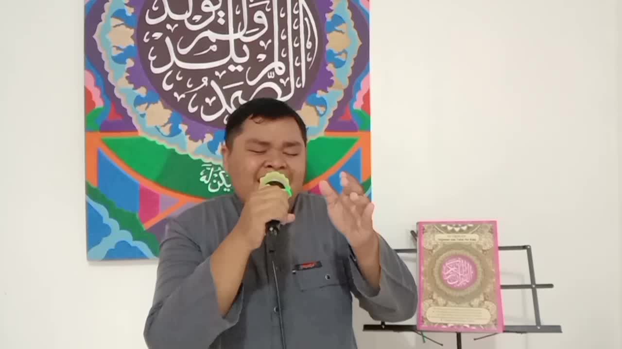 Assalamualaikum saya Rio Pebrian umur 22 tahun dari Bangka Belitung. Orang kampung pengen masuk TV. Bissmillah Juara