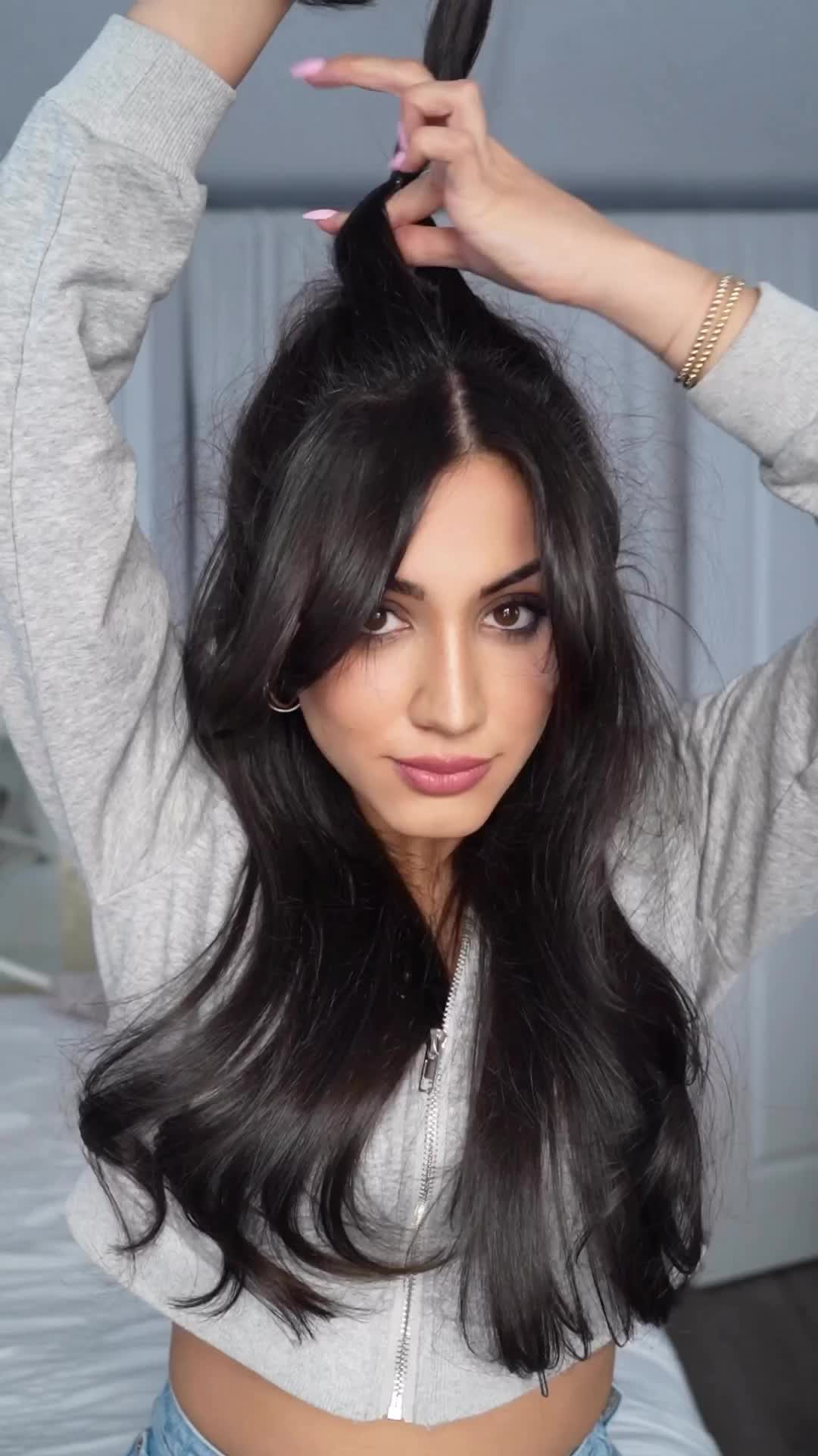 Gak sampe 5 menit, tapi bikin gaya rambut jadi keren!