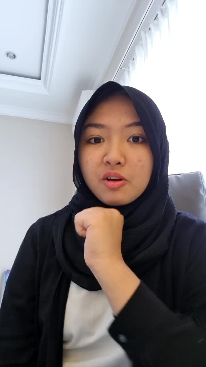 semangat buat kita IDOL_XII nama akuAudrym annisya zahira, umur aku 15 tahun ,kota aku di jakarta selatan, judul lagunya tutur batin ,