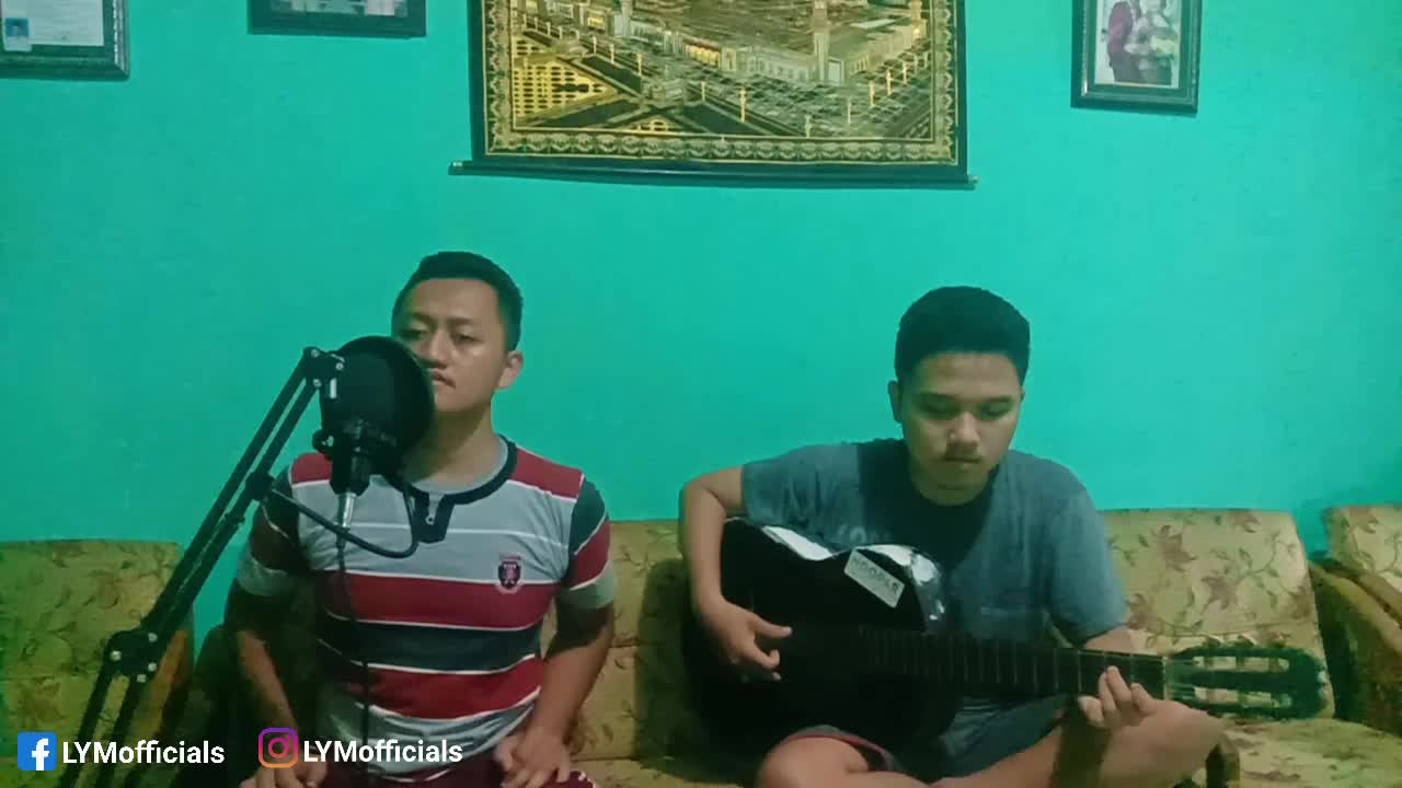kenang lah aku ( Naff ) akustik cover ,23thn Banyumas Jawa tengah