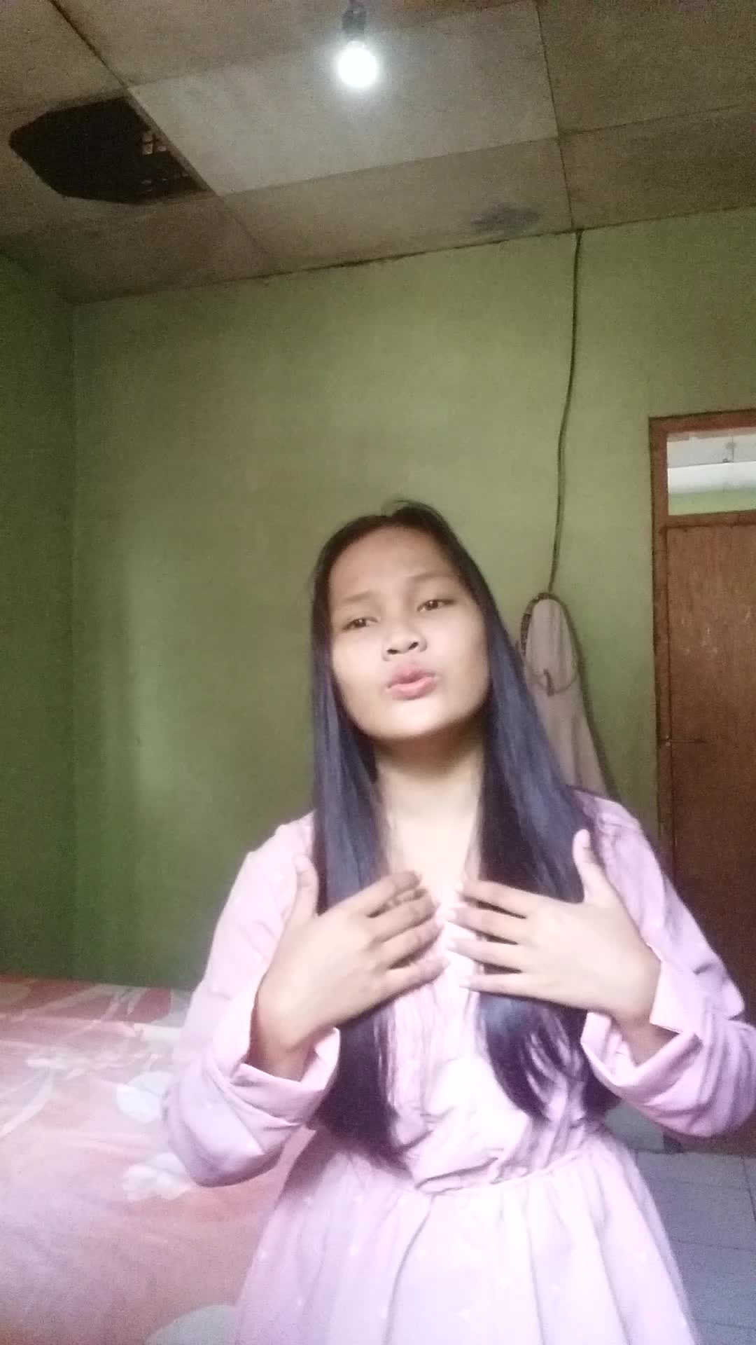 Asalamualaikum,   nama Adelia pinanda deswita ,  umur 17 tahun ,   Asal Bogor jawa bara," judul lagu Jeritan hati",  