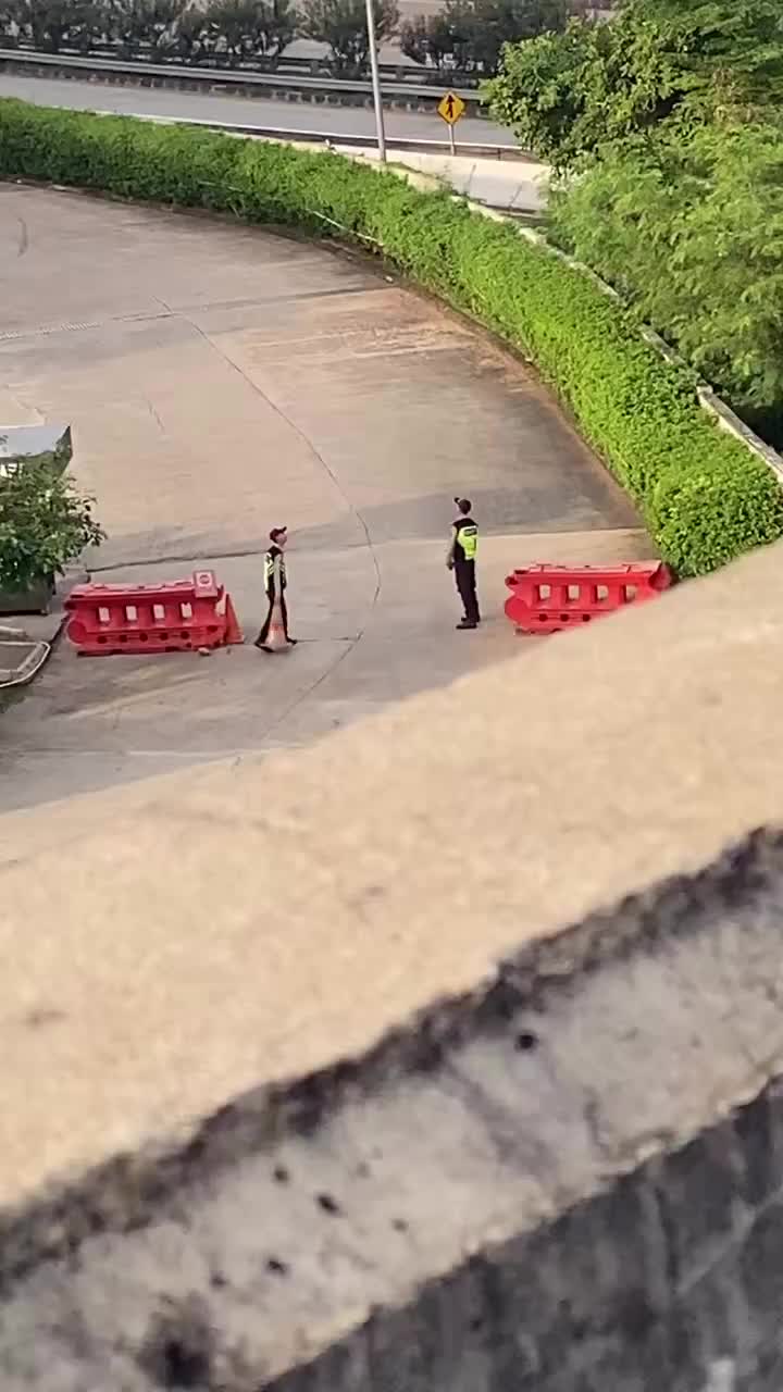 Ketika Punya Kawan Satu Frekuensi