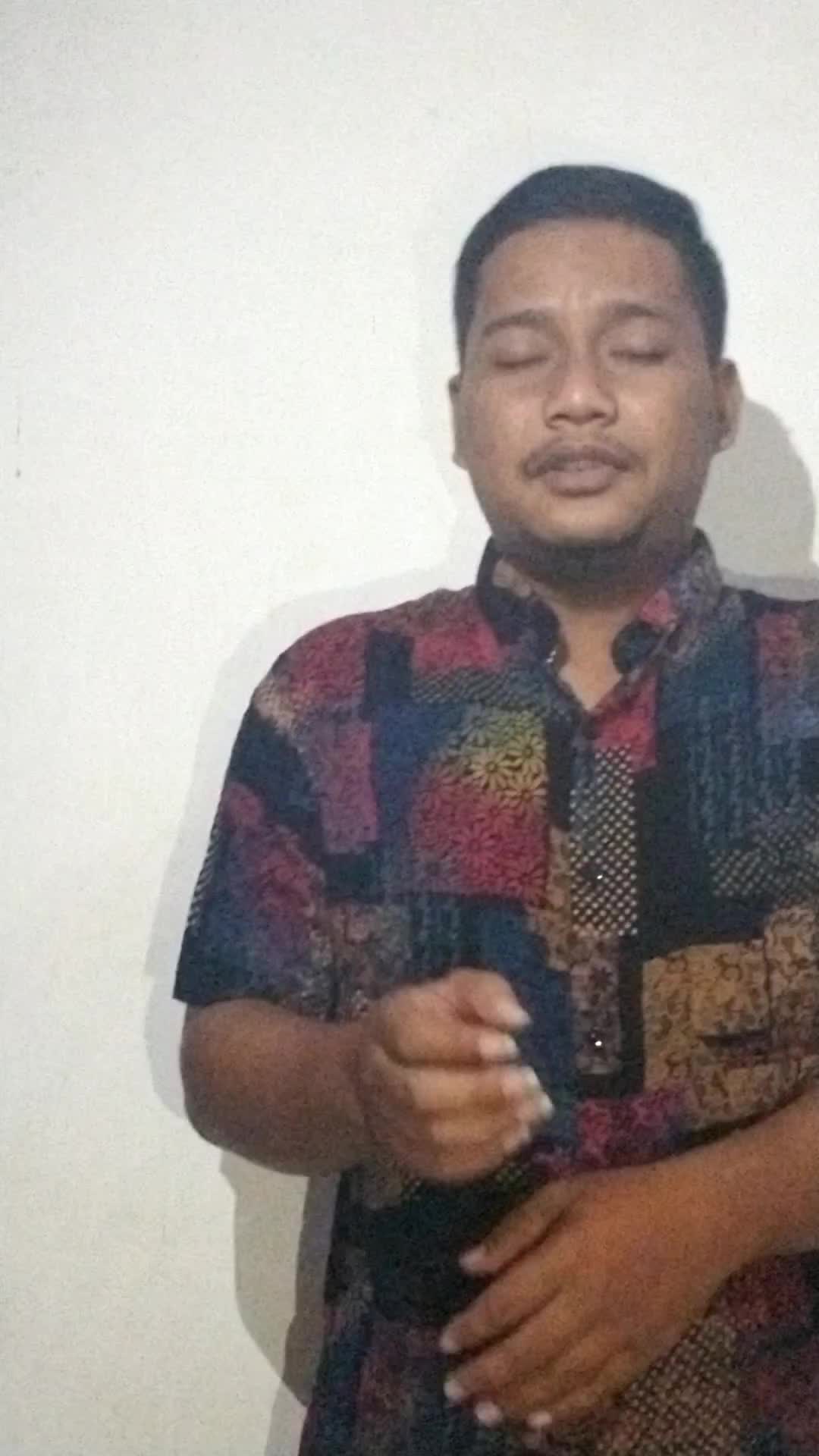XF12021 SOLO MOH. MISBAKHUL MUNIR 24TAHUN TUBAN CAN'T TAKE MY EYES OFF YOU