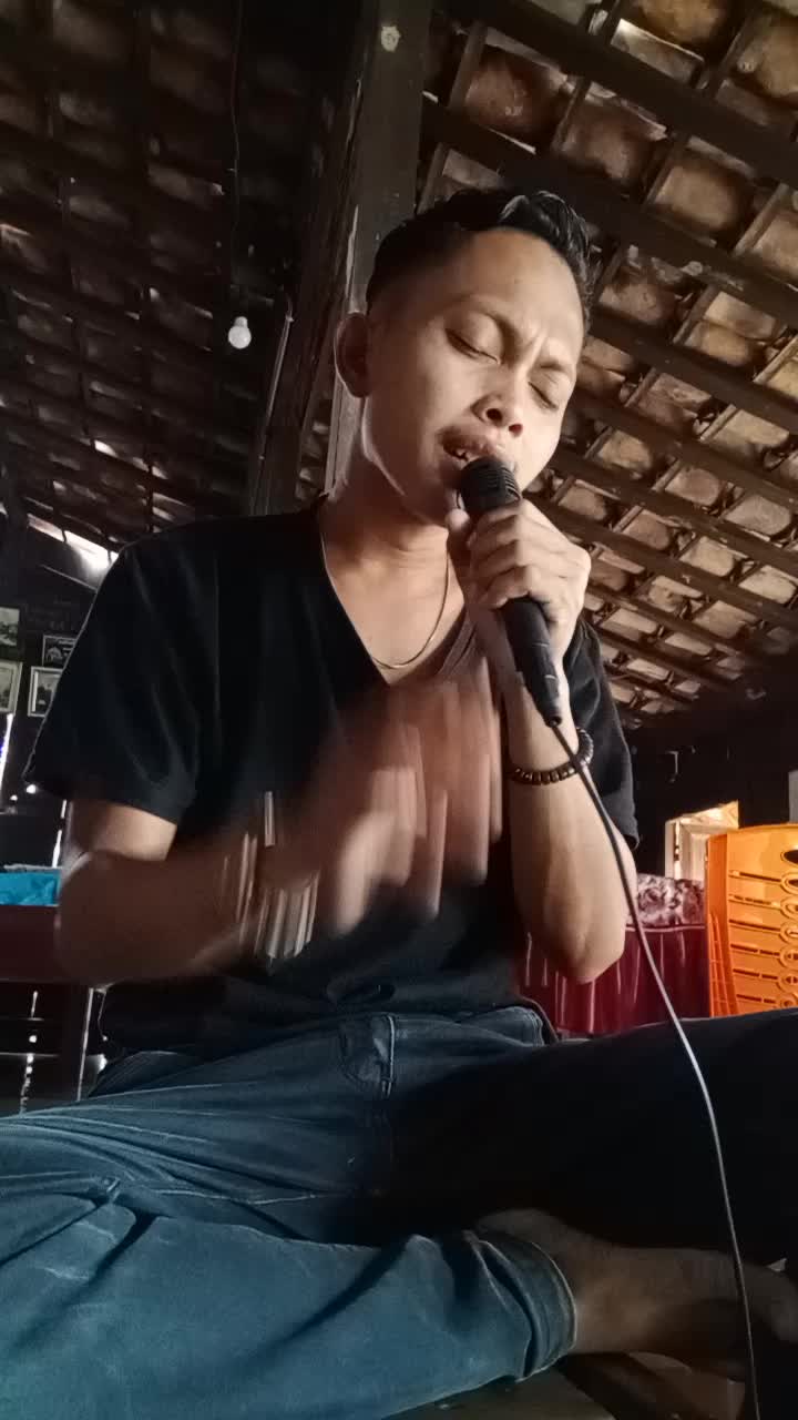 Rikcy Rikardi, Lubuklinggau prov.Sumatra Selatan, Judul: Keangkuhan