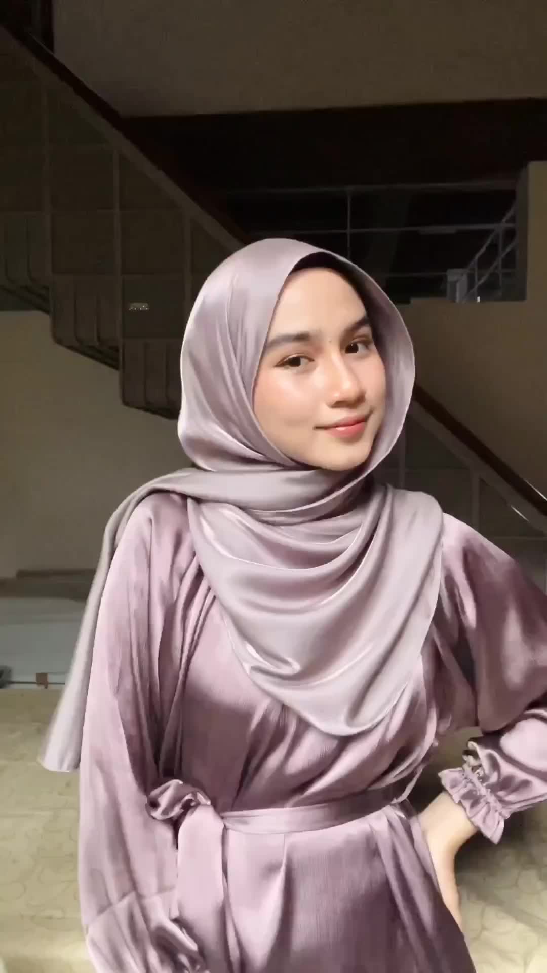 PASMINA SHIMER BEDA DARI YANG LAIN