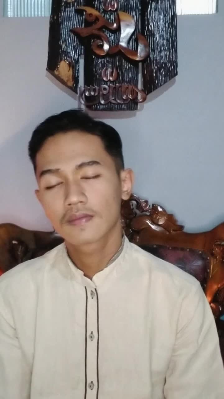 bismillah .. Hilmi Fakhriana Basari_19Tahun_Bandung_Salam Alayka 