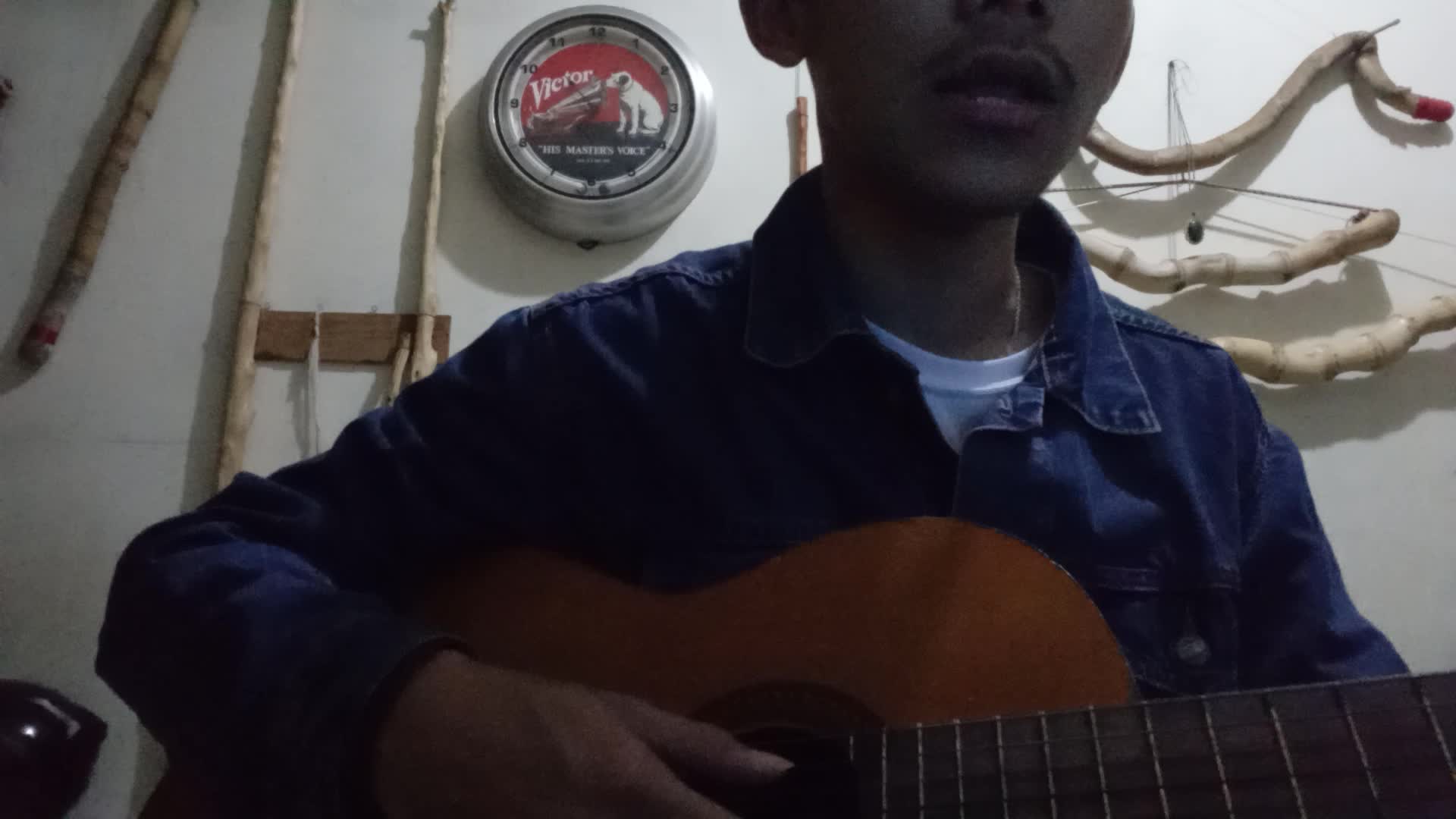 Mahendra Showmeyourtalent Singing Parakan 