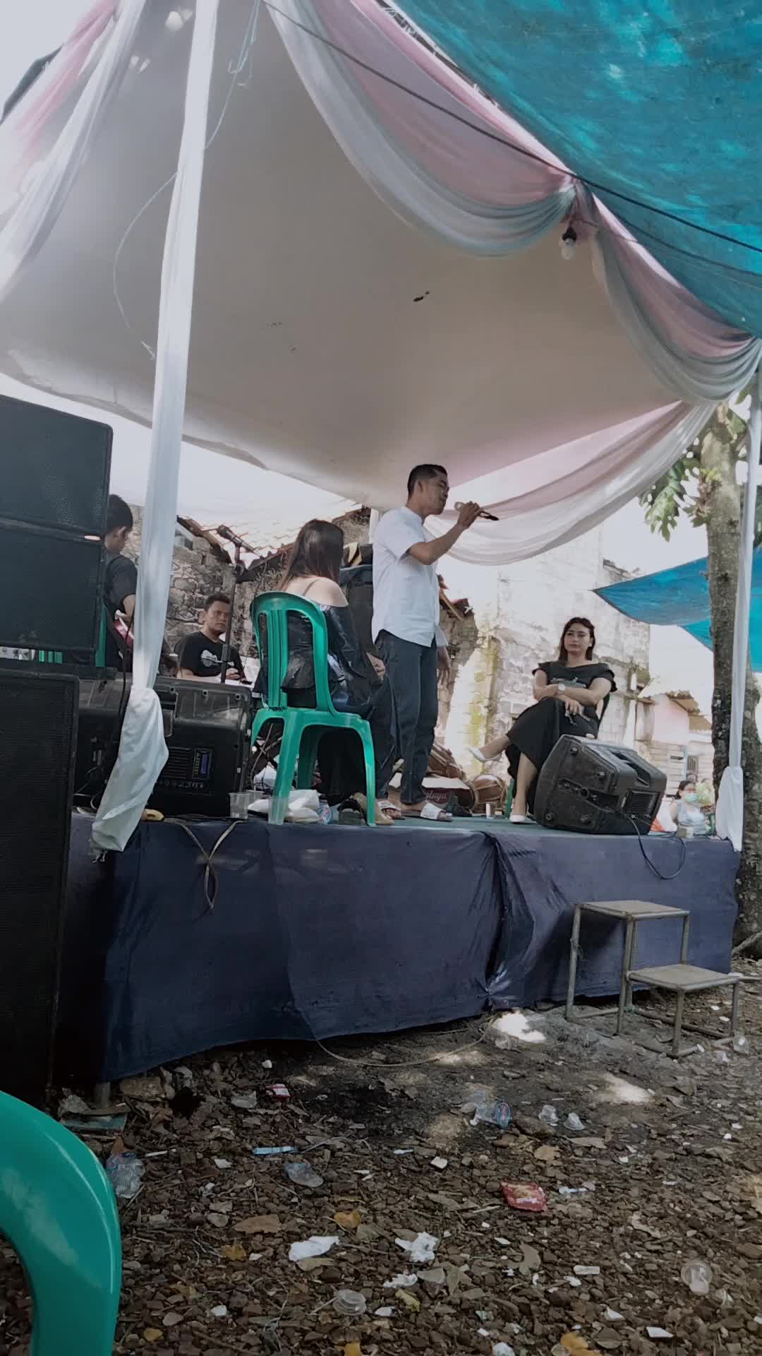 acara pernikahan tetangga