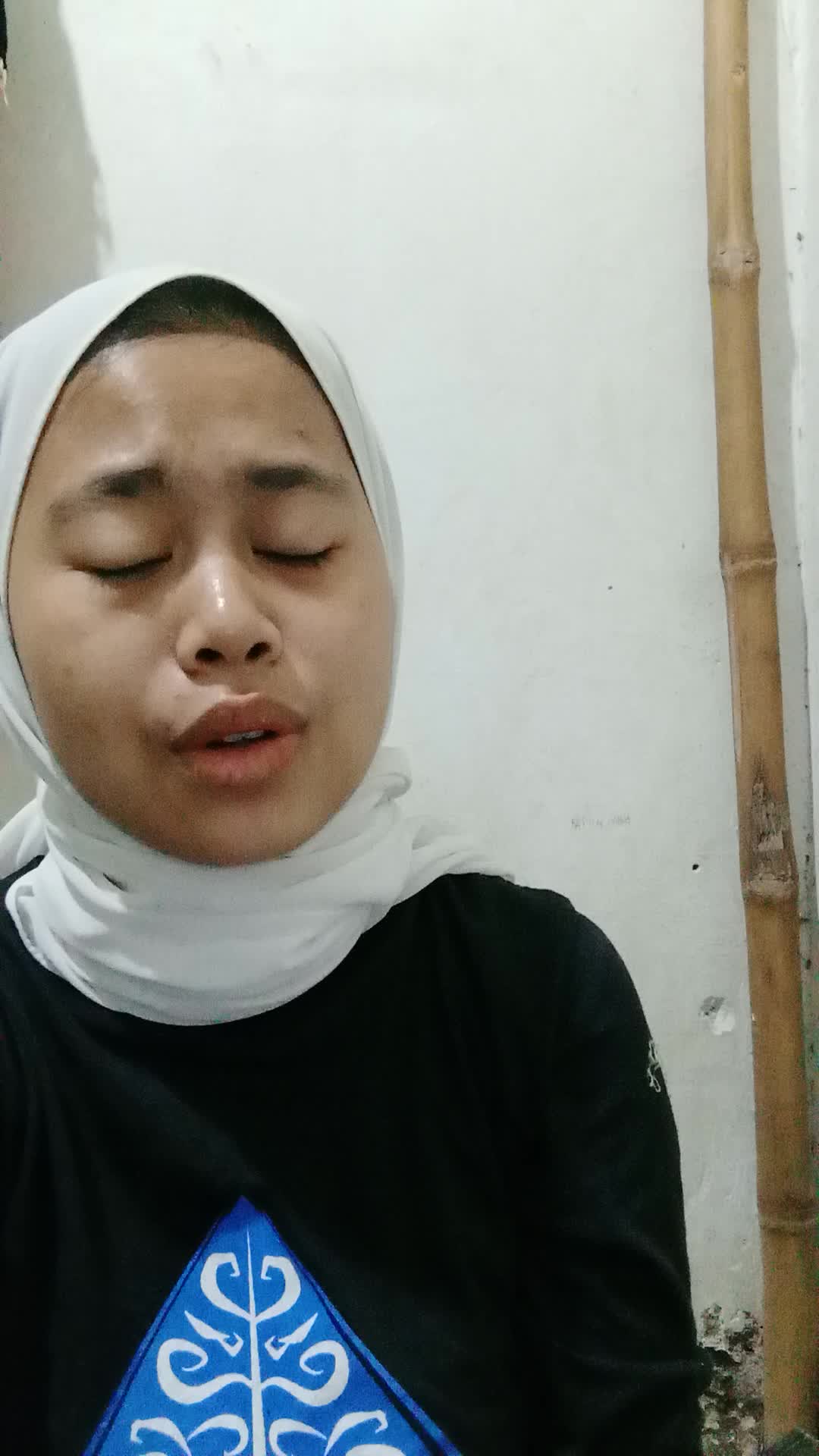 ZASKIA PUTRI_20_BANDUNG_YA MAULANA