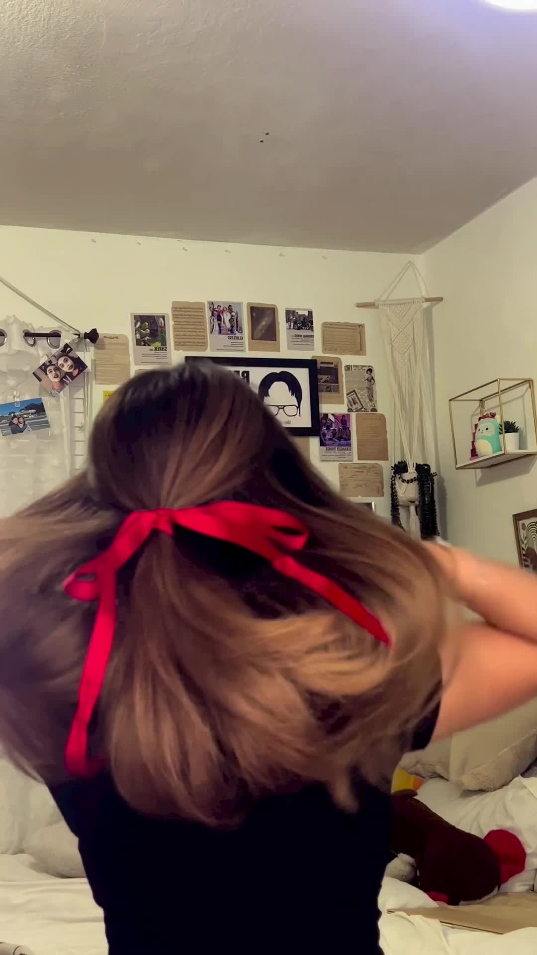 Easy ribbon hairstyle