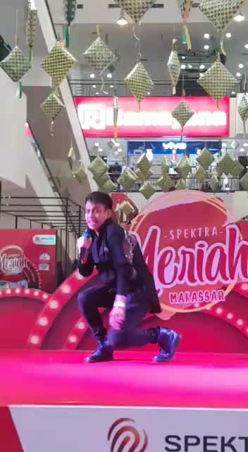ada dimana mana 🤲🤲😇😇
