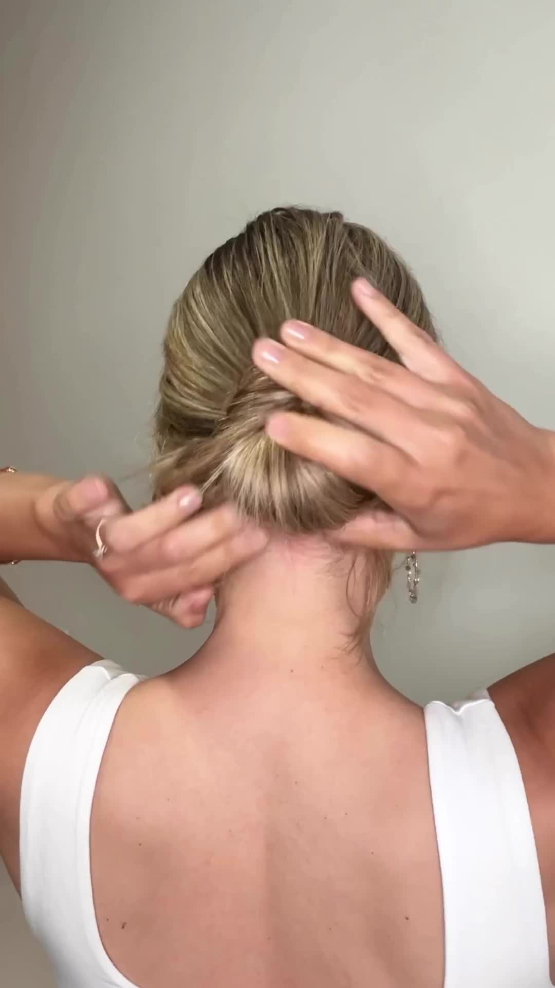Low bun hairstyle tutorial
