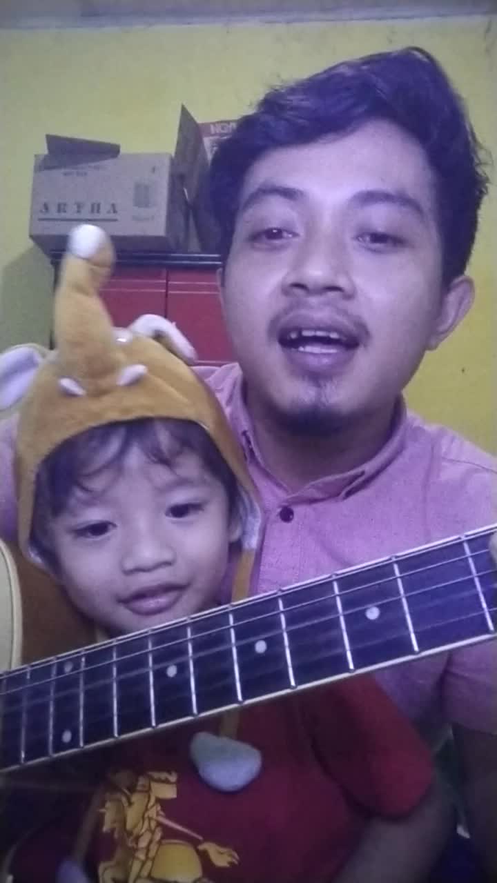 XFI (solo) (wahyudin) (29thn) (jakarta) (mencoba melupakan mu ciptaan sendiri)