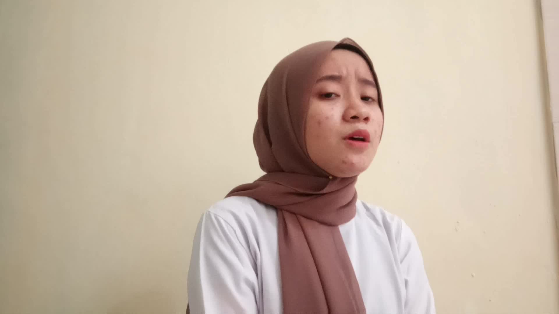 Rizka Triana_18th_Tangerang Selatan_Syaikhona