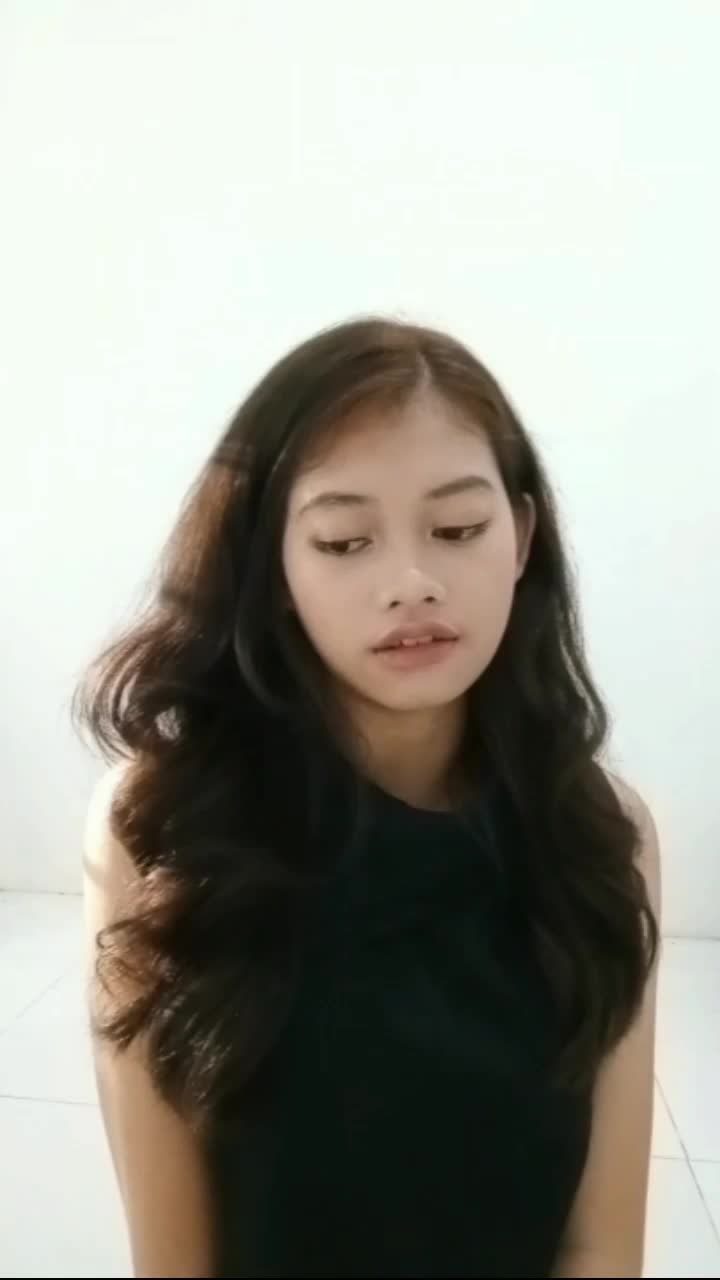 XFI2021 SOLO CINTA NEYSA 19 NGAWI TALKING TO THE MOON + WHEN SHE LOVED ME