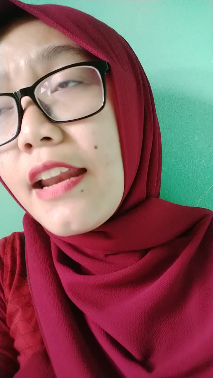Bismillah mohon dukungannya semua melalui lgu Ramadan versi Aisyah ini🥰Melasari_25thn_Tasikmalaya-domisili Bandung_IRT_hobbi bernyanyi.